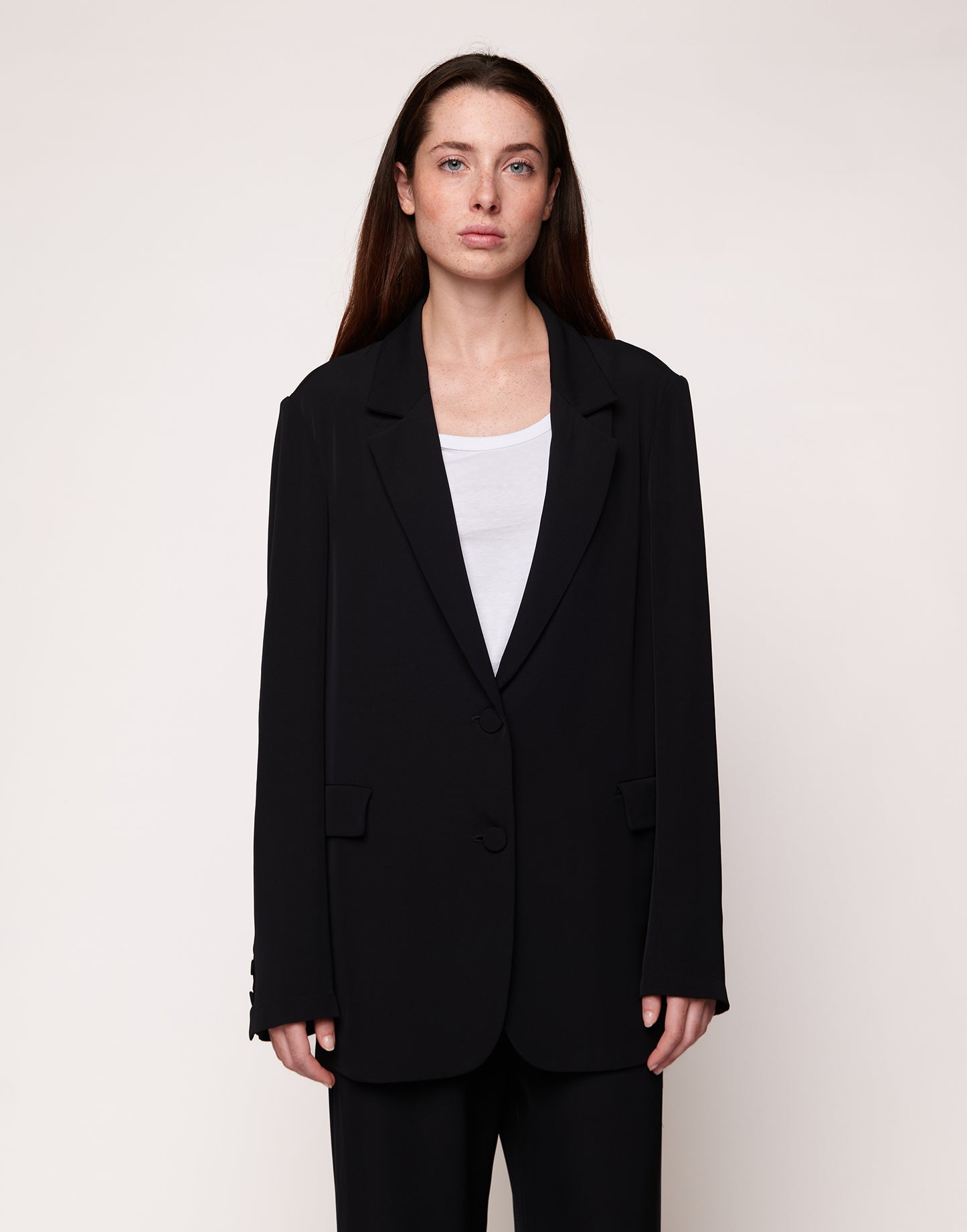 Douuod Giacca Monopetto in Cady Fluido Donna